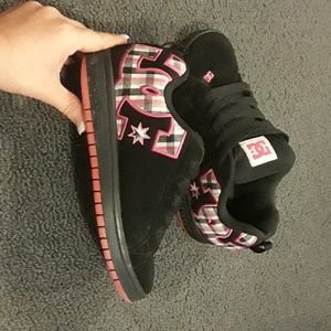 DC shoes